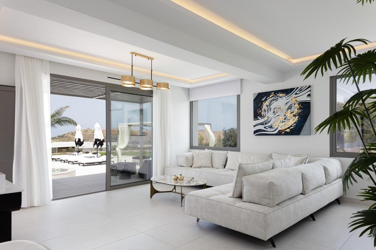 Alma Villa, 2000M2 Luxury Living, By Thinkvilla Angeliana  Exterior photo