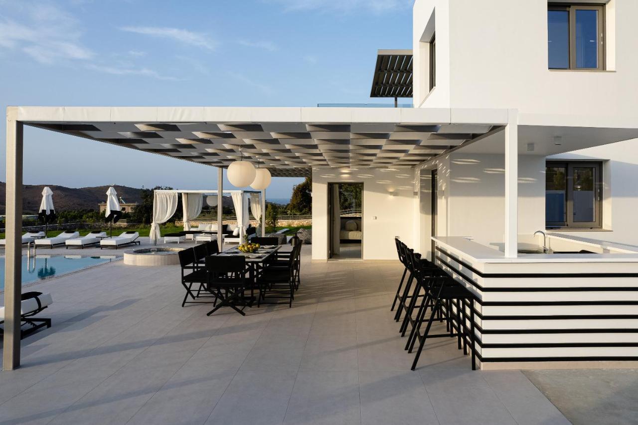 Alma Villa, 2000M2 Luxury Living, By Thinkvilla Angeliana  Exterior photo