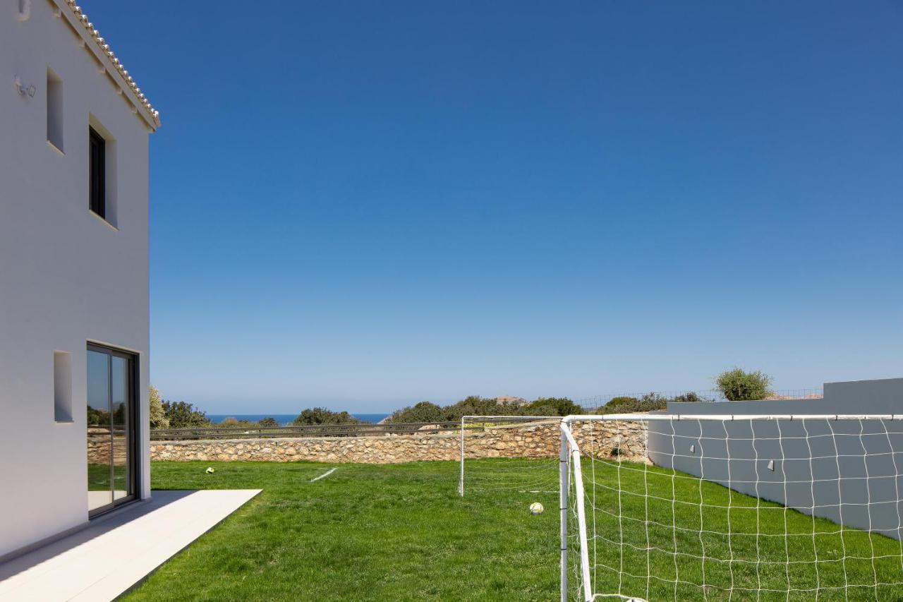 Alma Villa, 2000M2 Luxury Living, By Thinkvilla Angeliana  Exterior photo